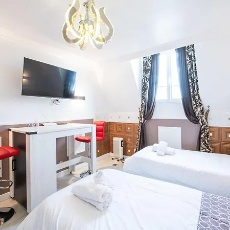 Elegante Avec Deux Lits Simples Gare 2pers Hotel Deuil-la-Barre